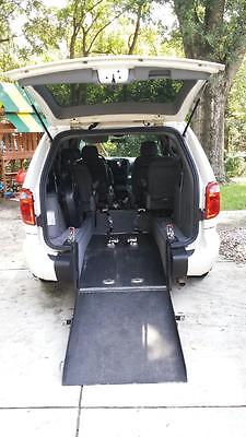 Dodge : Caravan Rear Entry Wheelchair accessible van