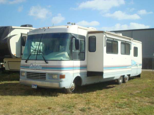 1997  Dolphin RV  535 Ford