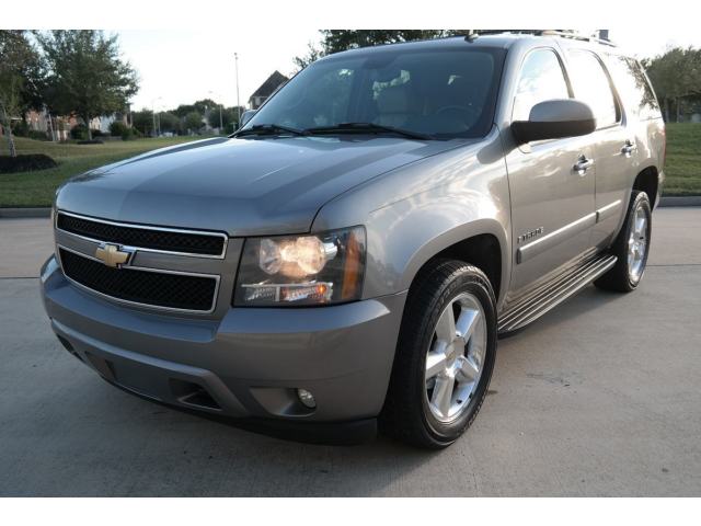 Chevrolet : Tahoe 4WD 4dr 1500 2007 chevy tahoe lt 4 x 4 1 tx owner serviced clean title