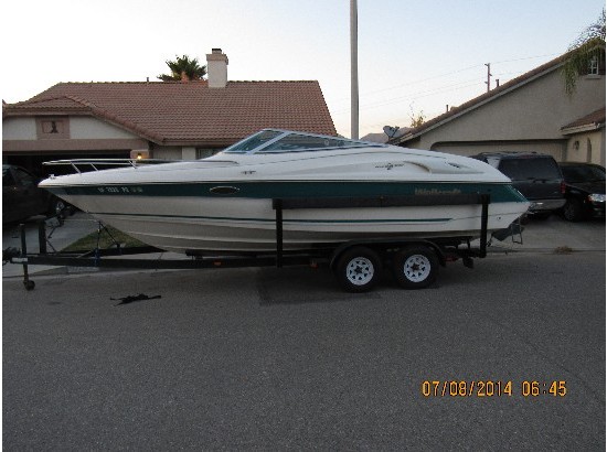 1998 Wellcraft eclipse 2400SC