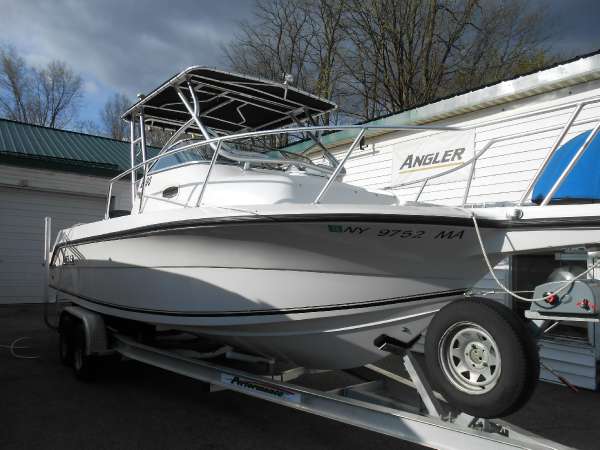 2006 Angler 2500WA