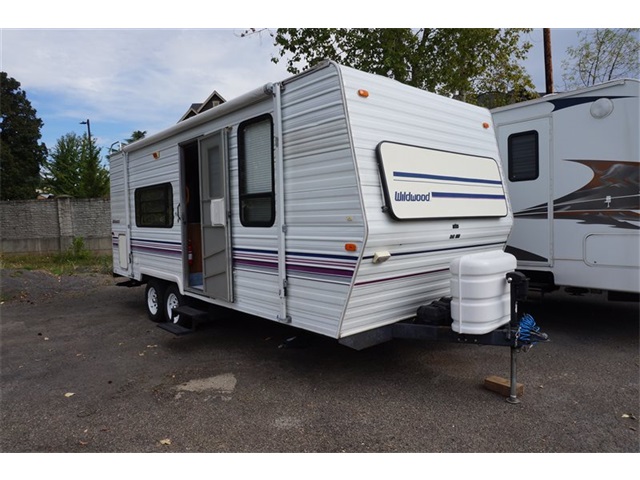 2007 Forest River Cherokee Wolf Pack 23WP