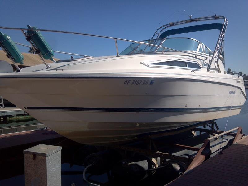 1993 Rinker FIESTA V260 SC