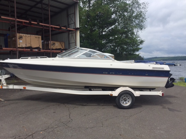 2005 Bayliner 195