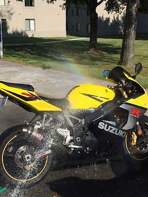 Suzuki : GSX-R Gsxr-600 K5 3500 firm (Price reduced)