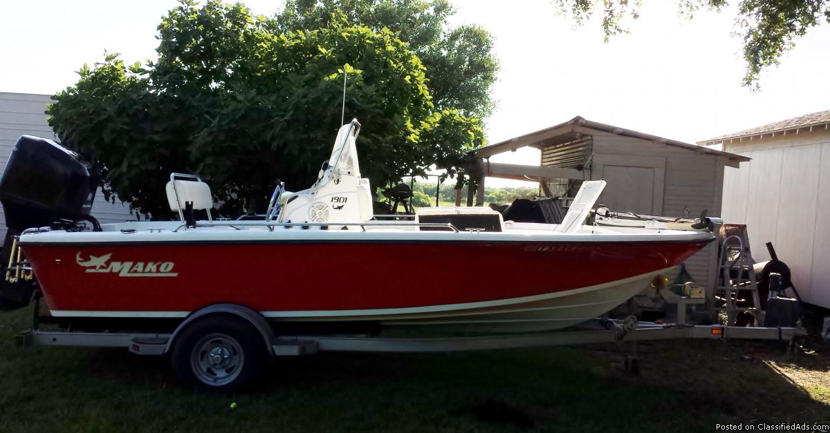 2007 Mako 1901 with only 126 hours