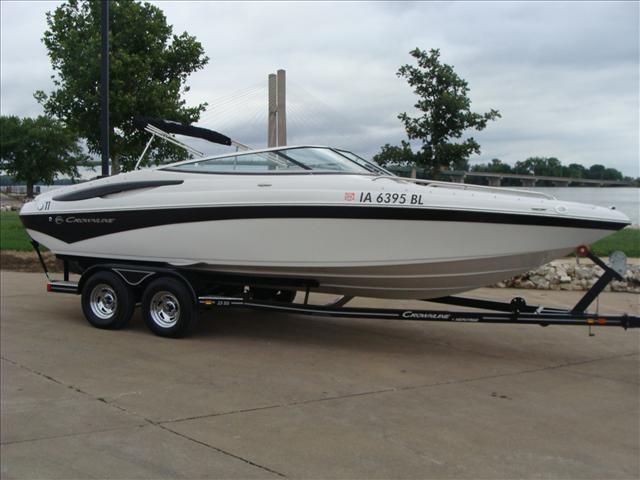 2011 Crownline BOWRIDER 23 SS