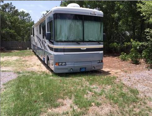 2005 Fleetwood Bounder 39Z For Sale in North Augusta, South Carolina 2