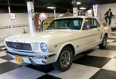 Ford : Mustang coupe White 1966 Ford Mustang    289CI Automatic with 69,298 miles