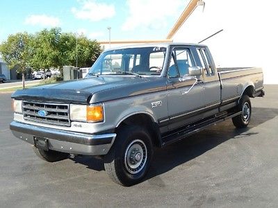 Ford : F-250 1989 ford f 250 4 x 4 extended cab 75000 miles xint cond