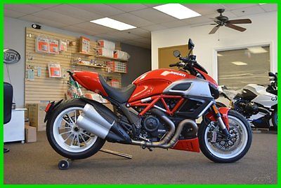 Ducati : Other DUCATI DIAVEL ONE OWNER TRADE VERY LOW MILES EXCELLENT CODITION