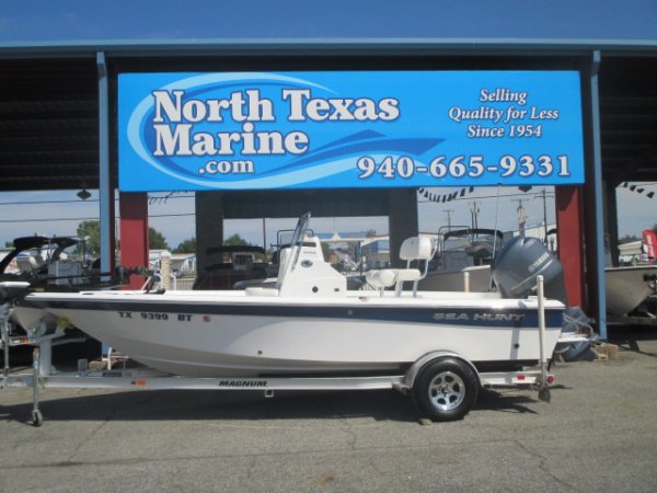 2012 Sea Hunt xp19