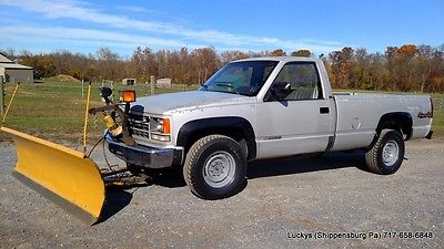 Chevrolet : C/K Pickup 3500 Chyenne 1988 chevy chyenne 3500 4 x 4 truck 8 fisher snow plow one owner local school