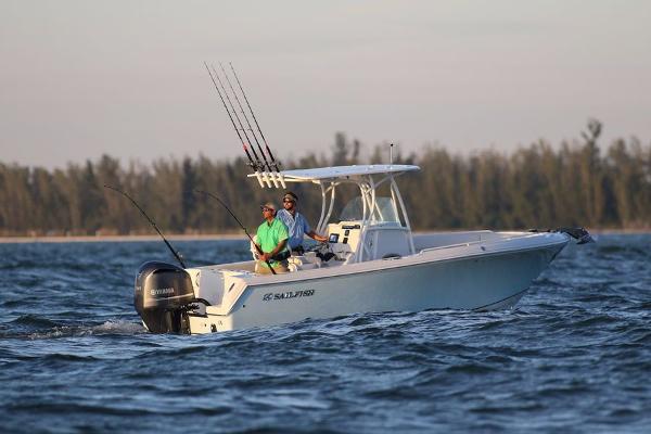 2015 Sailfish 240 CC