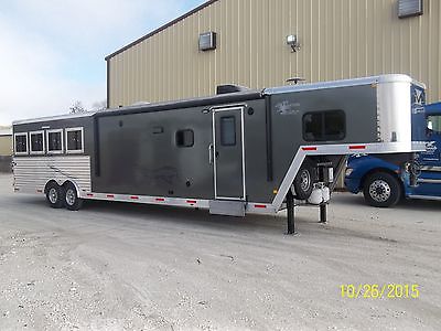 2016 Merhow Aluma Star Living Quarters 4 Horse Trailer Next Generation