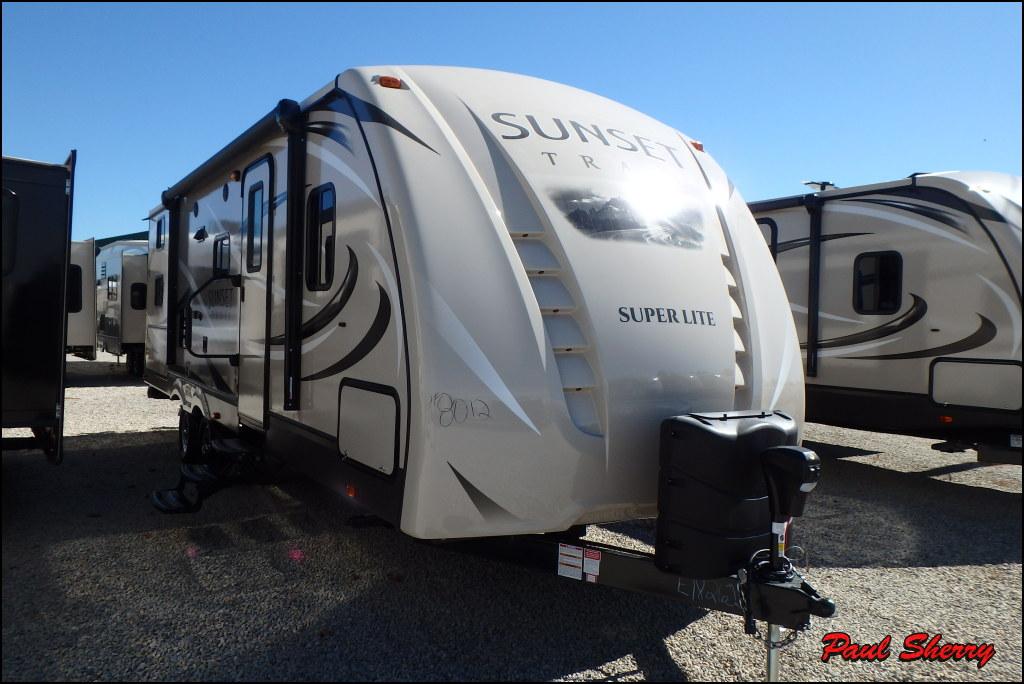 2014 Crossroads Rv Hill Country 32BH