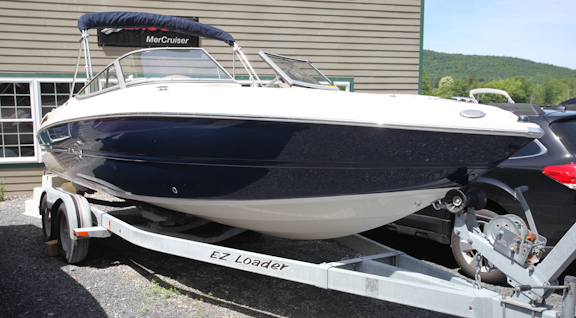 2015 Stingray Boats 225LR