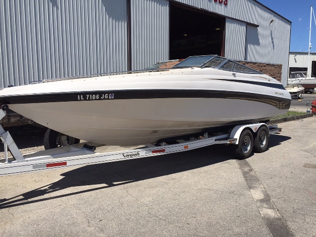 1999 Crownline 266 Bow Rider