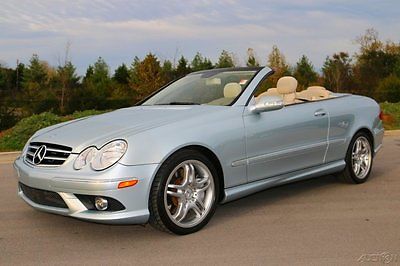 Mercedes-Benz : CLK-Class 550 Convertible 1 Owner Low miles Diamond Silver 5.5 l v 8 7 speed automatic harmon kardon 6 disc amg wheels navigation heated seats