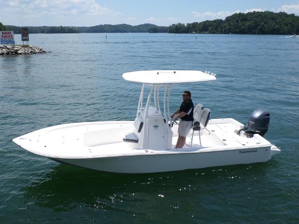 2015 Tidewater 2200 CAROLINA BAY