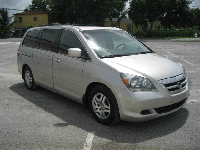 2006 Honda Odyssey 5dr EX-L AT with RES Navigation