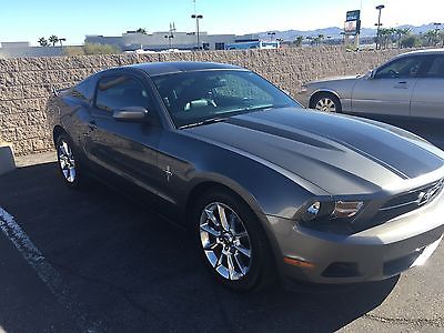 Ford : Mustang sport apperance package 2010 ford mustang loaded with navigation leather ambient lights racing stripes