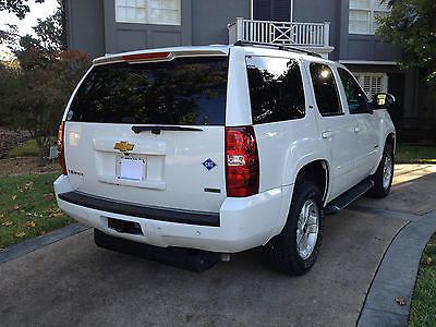 Chevrolet : Tahoe Z-71 off road  White Z-71 CNG Chevy Tahoe leather 4WD natural gas bi-fuel