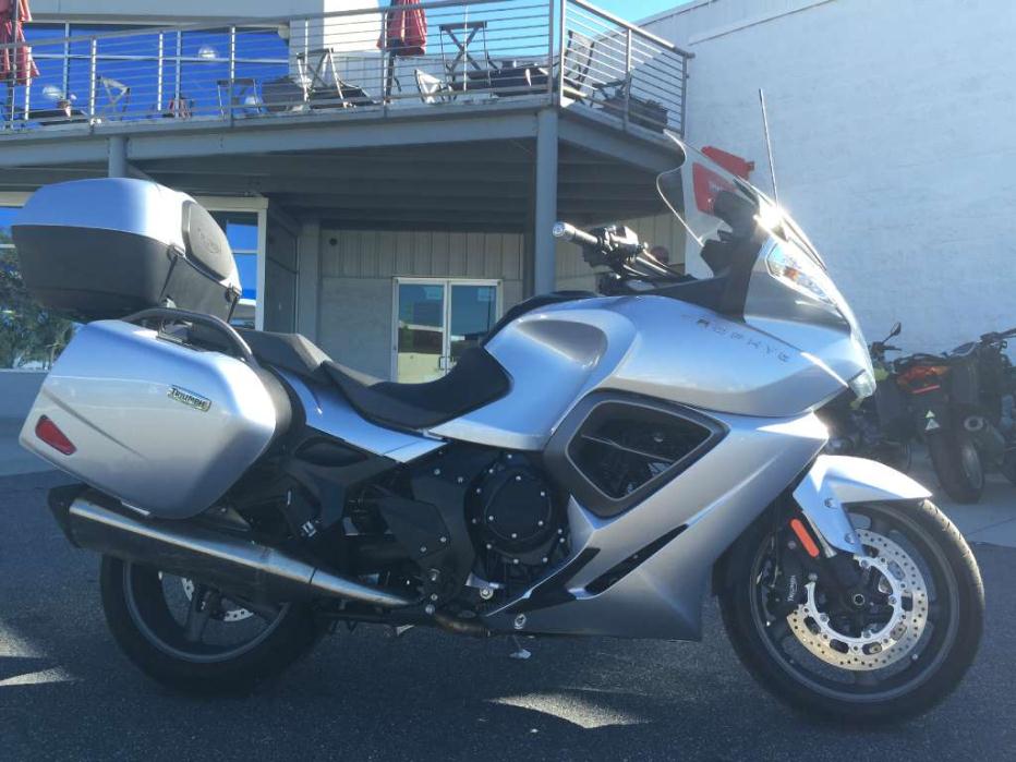 2016 Triumph ROCKET III ROADSTER