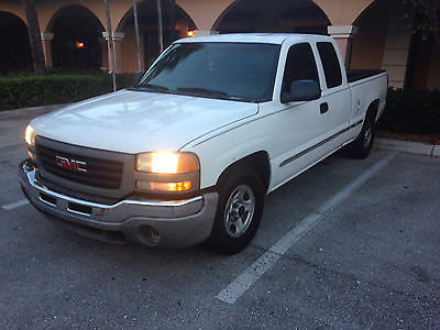 GMC : Sierra 1500 Base Extended Cab Pickup 4-Door 2003 gmc 110 k miles only runs and drives perfect 4 d ext cab 6500