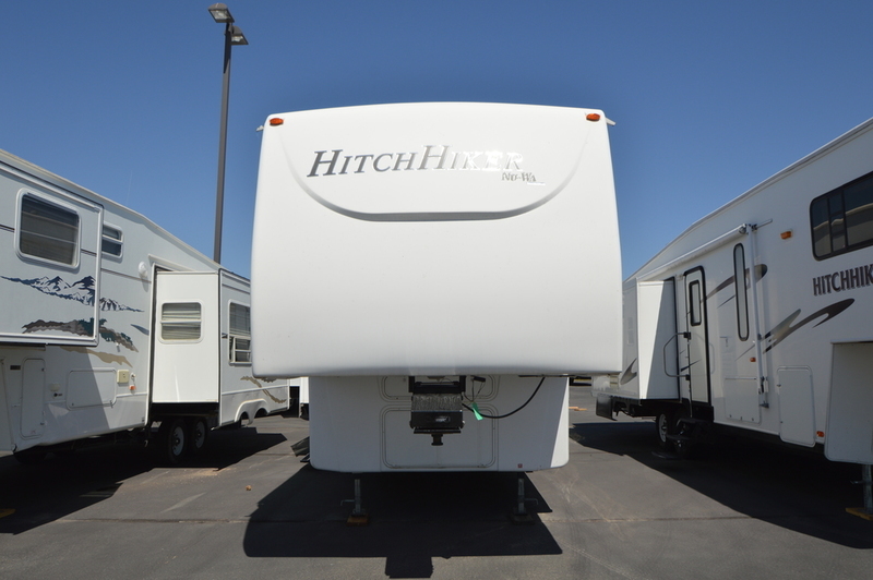 2008 Nuwa HITCHHIKER 333RL