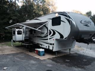 2012 Keystone COUGAR 324RLB