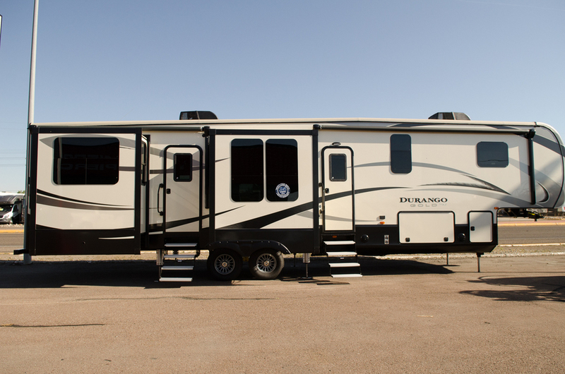 2017 Kzrv DURANGO GOLD G381REF