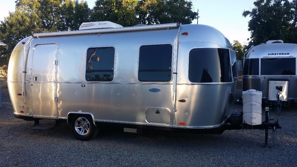 2013 Airstream Sport 22FB Super Queen