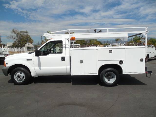 2001 Ford F350  Utility Truck - Service Truck