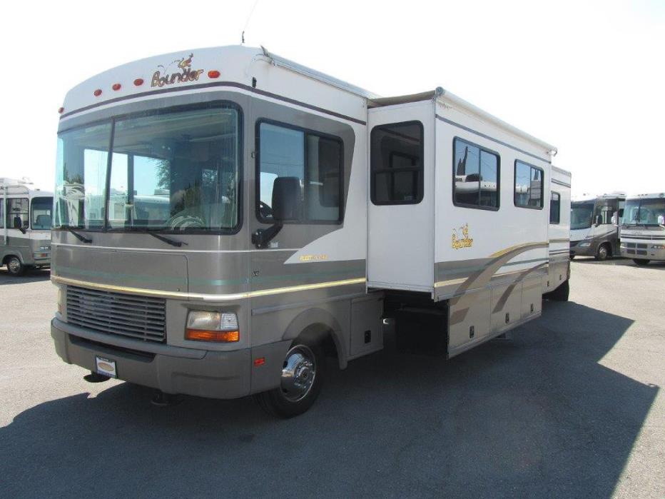 2000 Fleetwood BOUNDER 36S