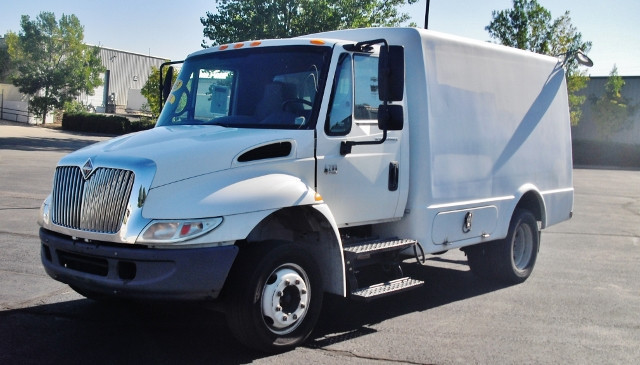 2003 International 4200  Cab Chassis