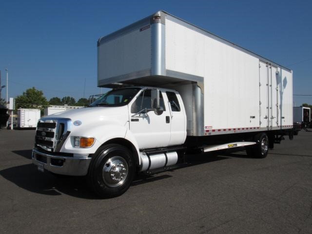 2015 Ford F650  Moving Van