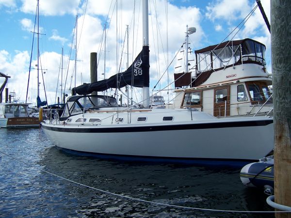 1991 ERICSON 200 Built by Pacific SeaCraft