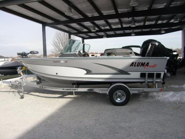 2015 Alumacraft Trophy 185 Sport