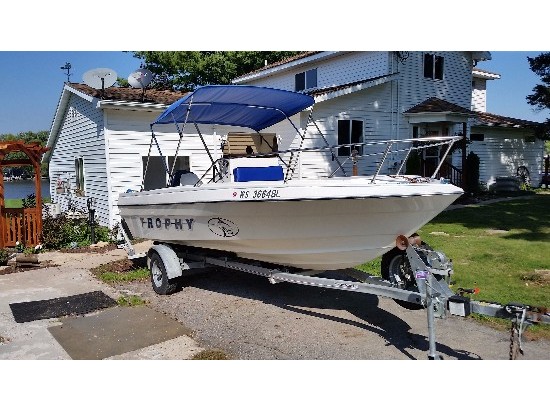 1984 Bayliner Trophy