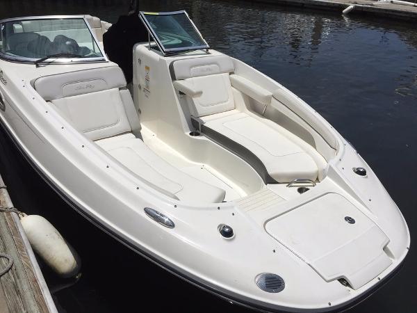 2012 Sea Ray 260 Sundeck