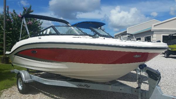 2017 Sea Ray 19 SPX Outboard