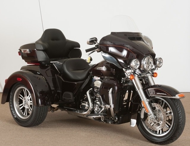 2015 Harley-Davidson FXSB103 - SOFTAIL BR