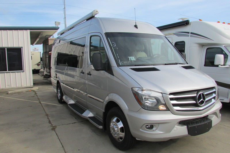 Winnebago Era 70x rvs for sale in Texas