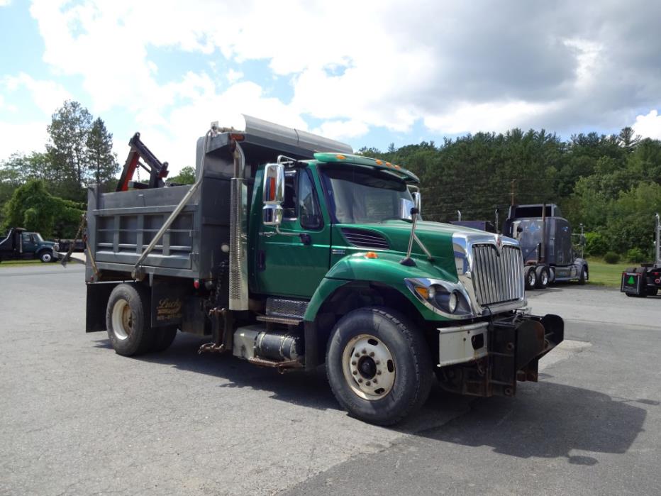 2009 International Workstar 7400  Dump Truck