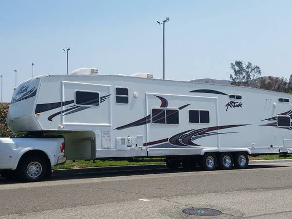 2007 Eclipse Recreational Vehicles ATTITUDE 39TSG