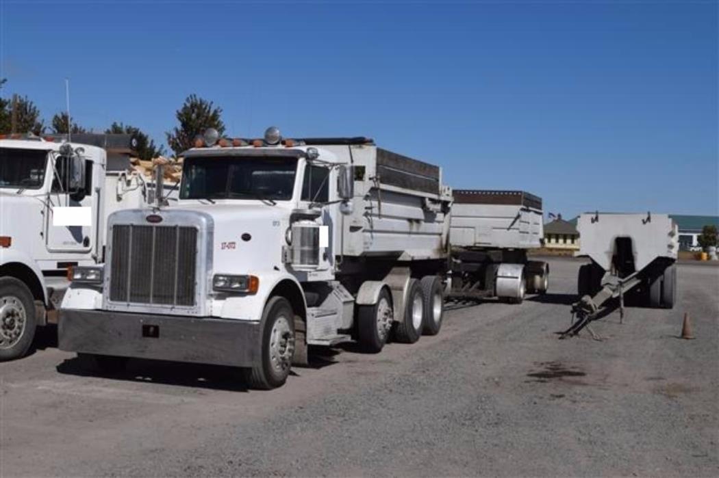 1988 Peterbilt 378  Dump Truck