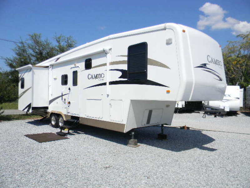 2007 Carriage Cameo LXI 35SLQ