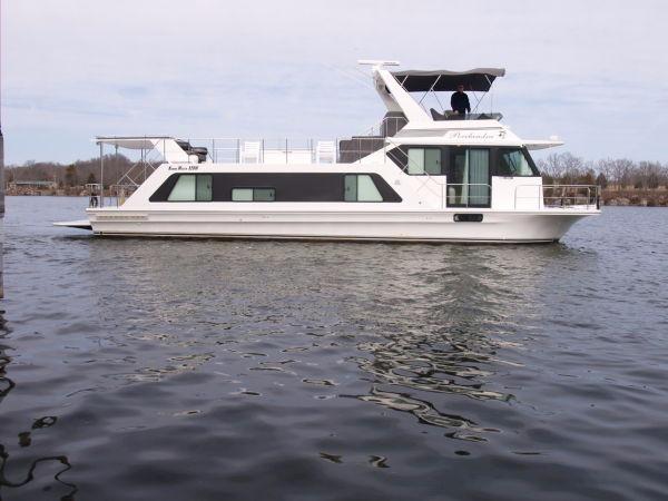 2006 Harbor-Master 52 Wide Body