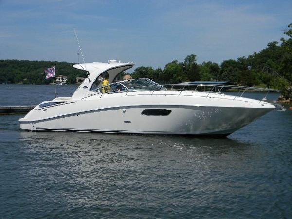 2009 Sea Ray 350 Sundancer